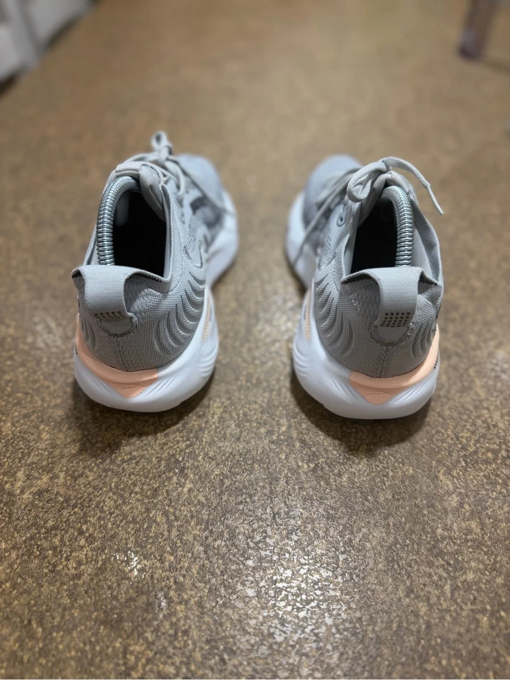 Brooks Women's Light Gray Knit Running Sneakers